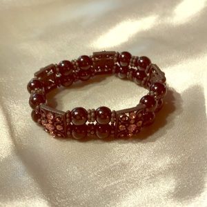 Heavy weight; stretchy bracelet; black/pink